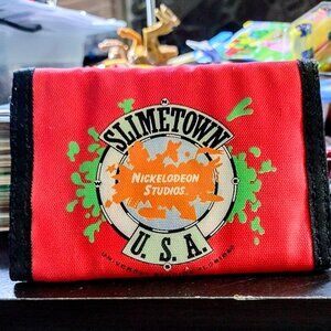 Nickelodeon Studios SlimeTown USA Orange velcro Wallet Universal Studios Florida